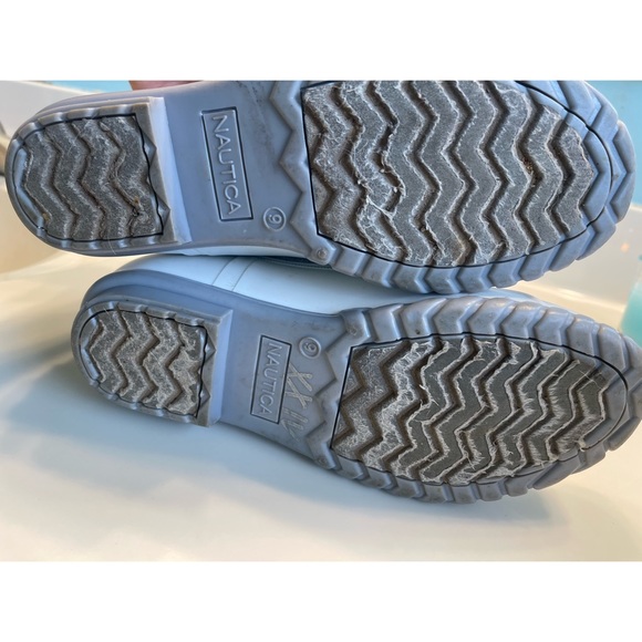 Boots - Picture 4 of 4